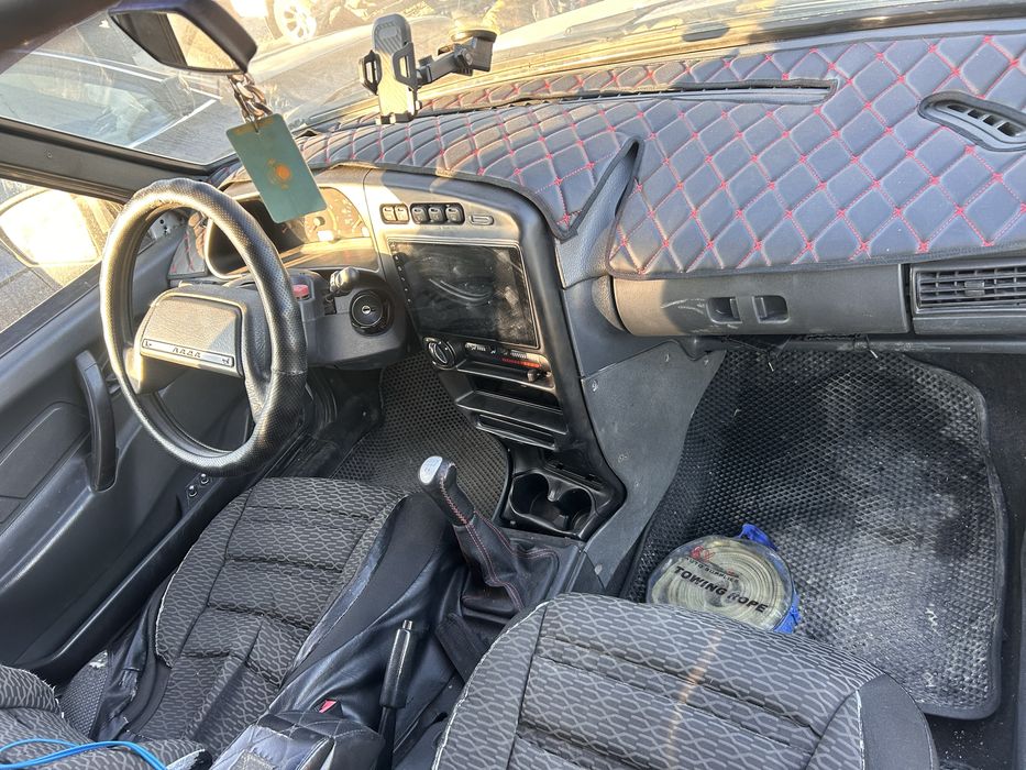 Автомобиль Ваз 2115