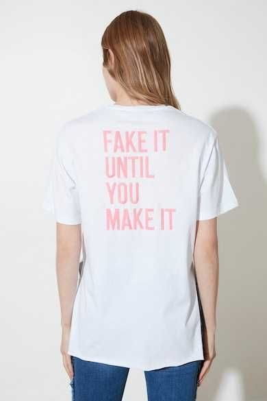 Tricou cu imprimeu text nou, Trendyol