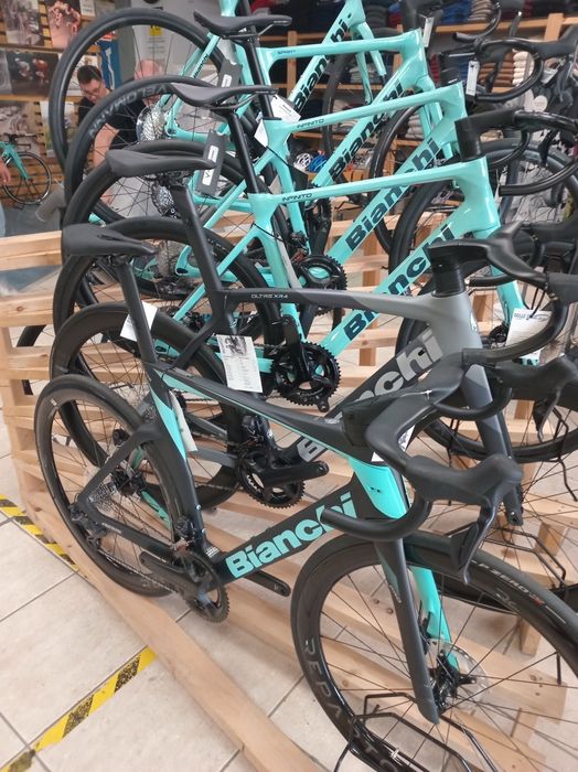Bianchi C-Sport 3 bicicletă Trekking  Italia