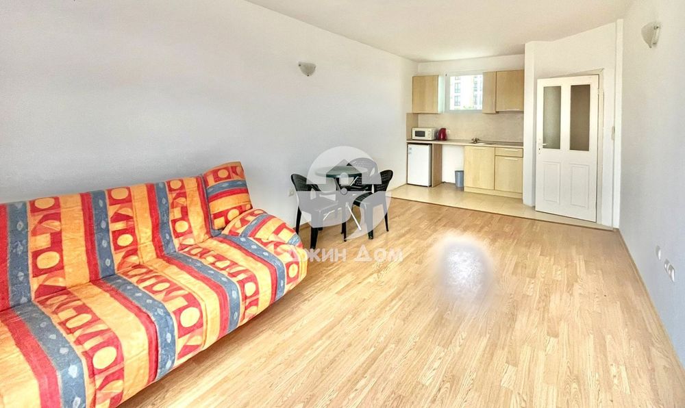 Продава се Двустаен апартамент в Свети Влас - 68 кв.м за 600 €/кв.м - Снимка #1