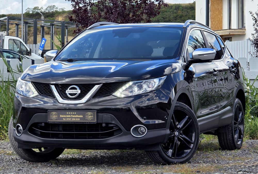 Nissan qashqai 1.6DCI 130cp/4X4/Black edition/senzori360°/panoramic