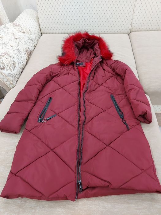 Продам зимний пуховик