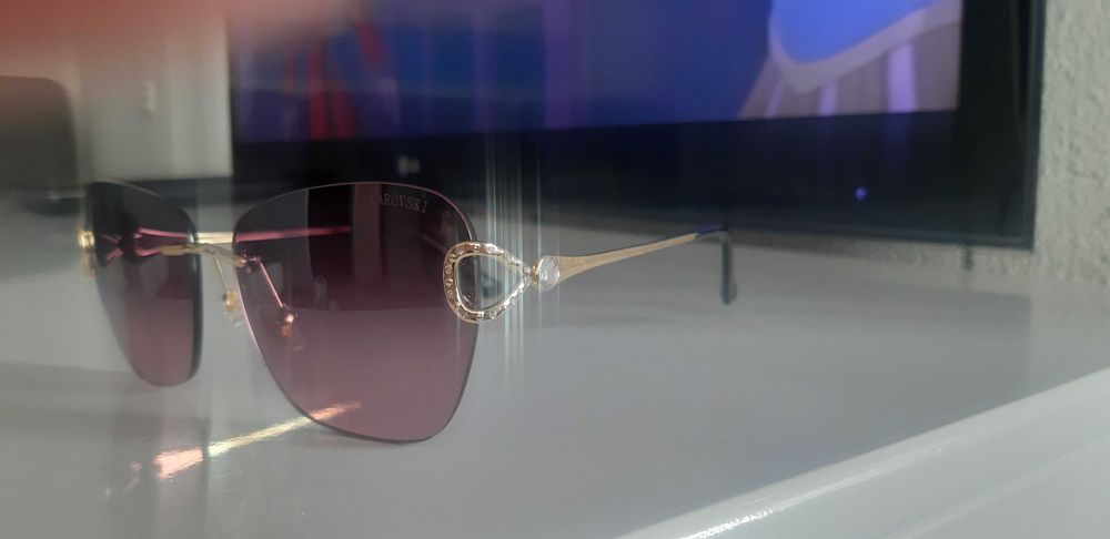 Новые солнцезащитные очки