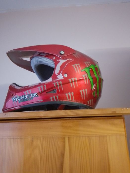 Мото екип и каска