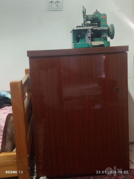 Chayka Tikuv mashinasi overlok bilan 100$