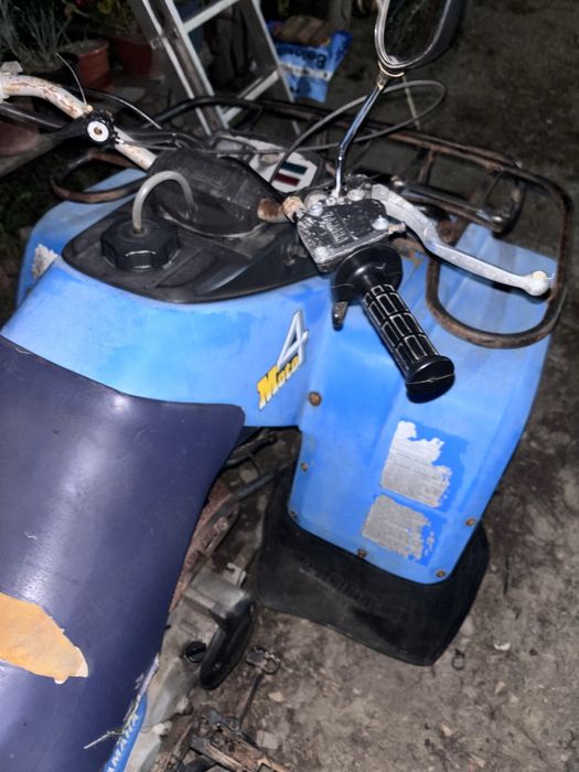 ATV Yamaha moto 4