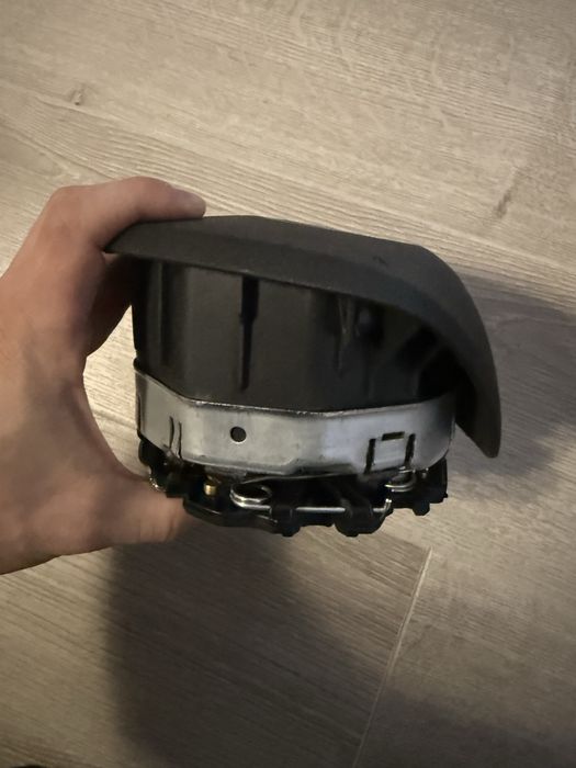 Airbag Еърбег VW Golf Passat Tiguan Touareg Polo Up Голф Пасат Тигуан