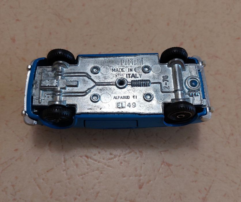 Стари метални колички Polistil и Siku