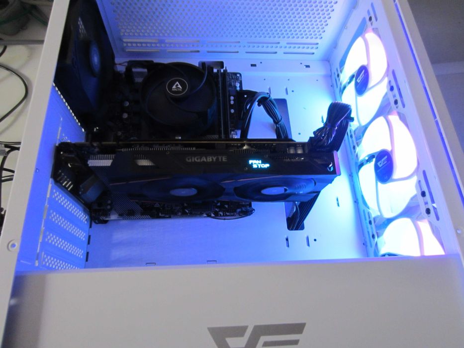 Гейм Ryzen 5 2600, 16GB с GB G1 GTX1070  , 240GB SSD, 500 GB HDD