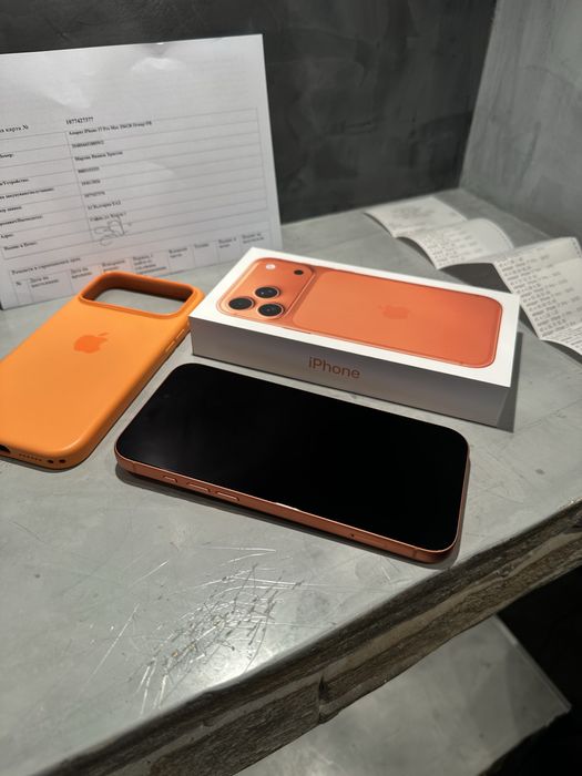 КАТО ЧИСТО НОВ Iphone 17 Pro Max Orange + 2г Гаранция