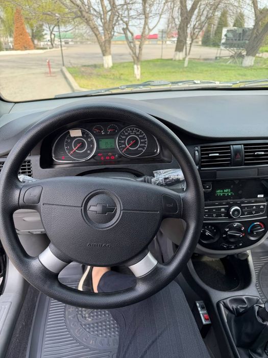 Chevrolet Jentra 2023