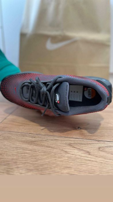 100% Оригинален Nike Air max DN в номер 44.5 45