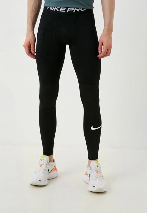 Спортивная одежда Nike / Under Armour