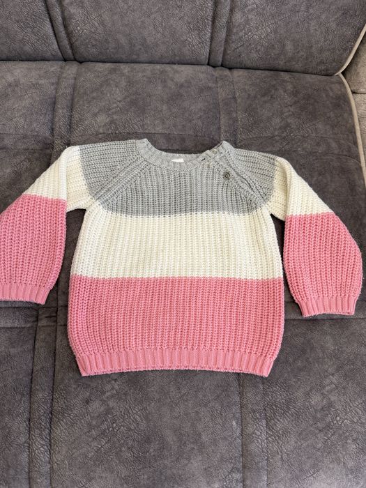 Свитер на девочку, демисезонный