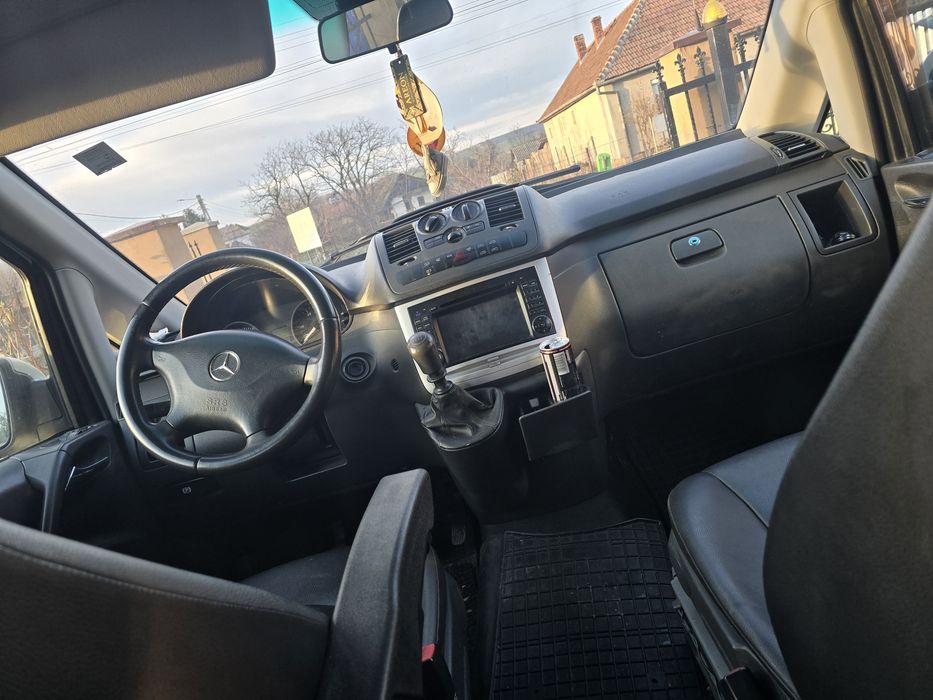 Vand sau schimb Mercedes vito 2.2cdi