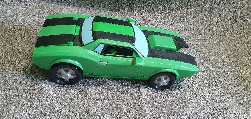 Ben 10 каравана,кола,микроубежище и камера