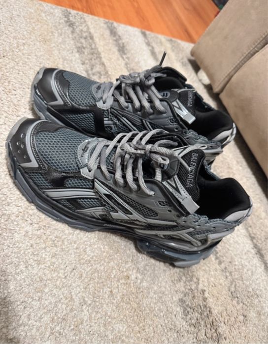 Balenciaga runner