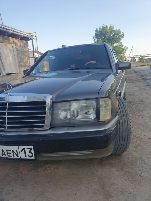 Мерседес-бенс 190