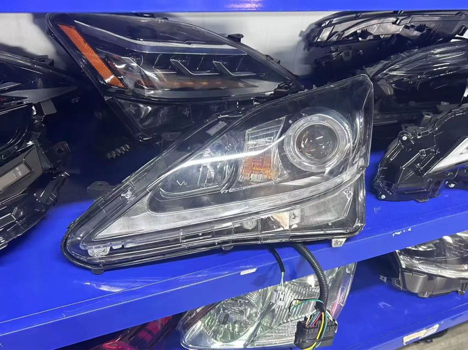 Фары lexus is рестайлинг