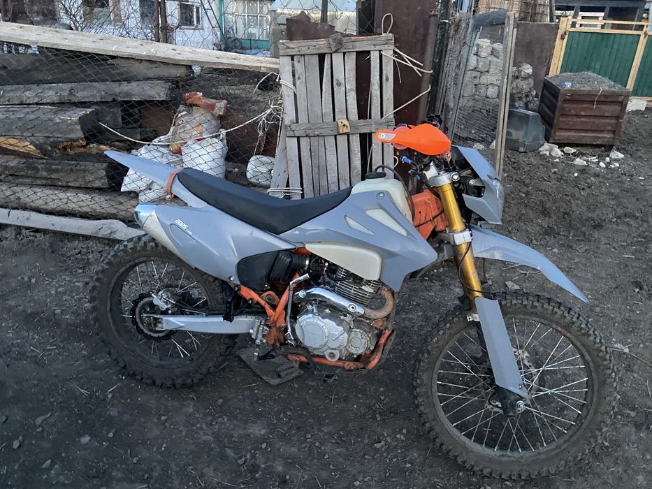 Продам эндуро мотоцикл