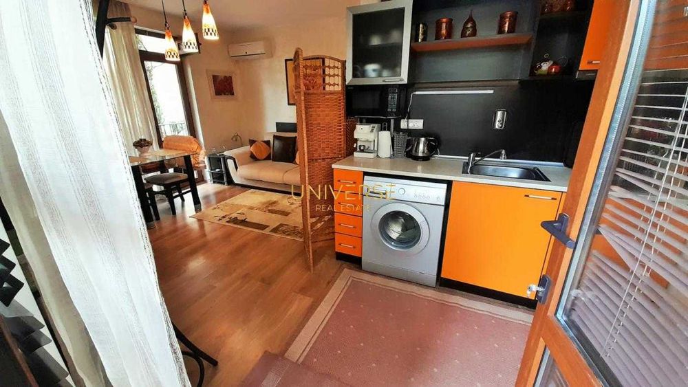 Продава се Двустаен апартамент в Свети Влас - 55 кв.м за 1246 €/кв.м - Снимка #2