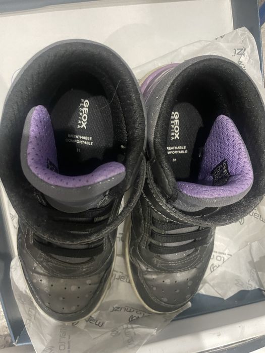 Продам ботинки на весну для девочки, размер 31. Geox