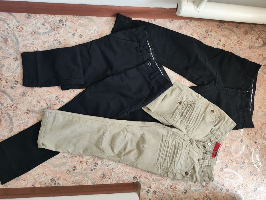 Брюки -джинсы - рубашки И .