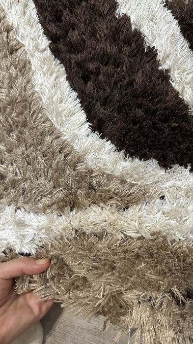 Продам ковер 2X3