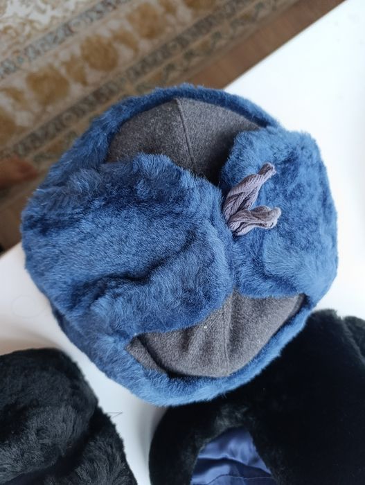 Продам зимнюю шапку