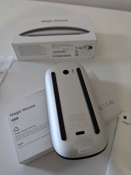 Apple Magic Mouse (USB‑C) - Black Multi-Touch