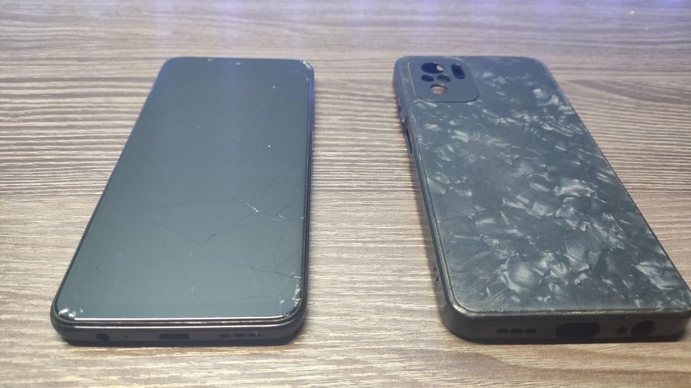 Продам смартфон redmi note 10s