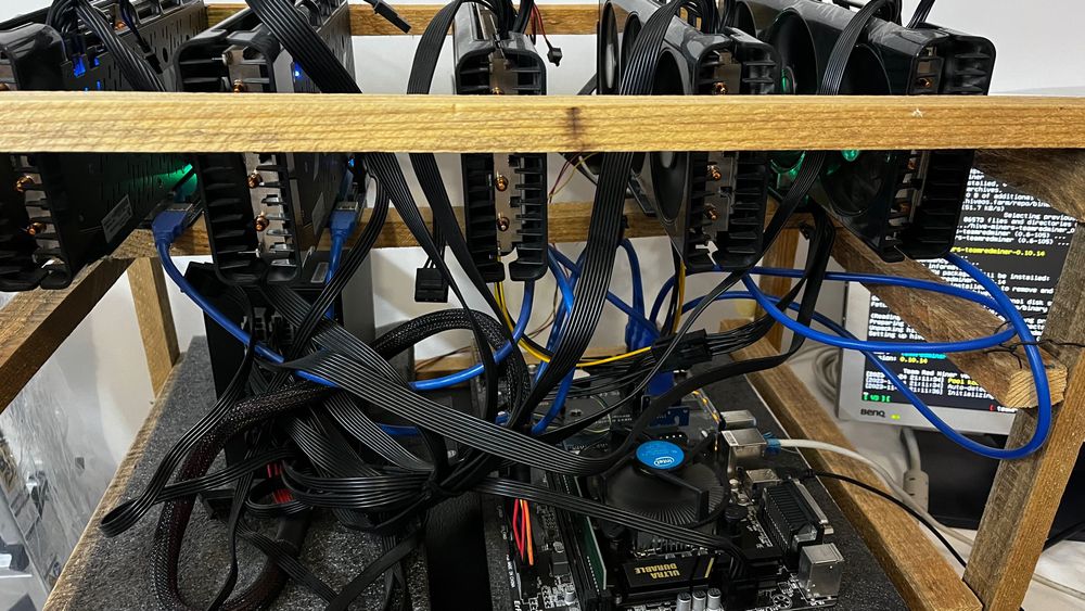 3090/ XFX AMD Radeon™ RX 5700 XT 8GB THICC III  майнинг риг/mining rig