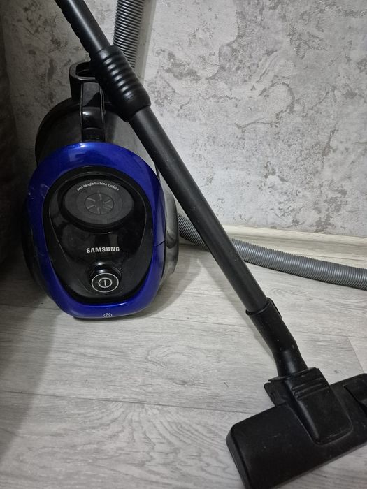 Продам пылесос нерабощий