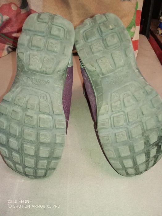 Детски обувки зимни за момиче .