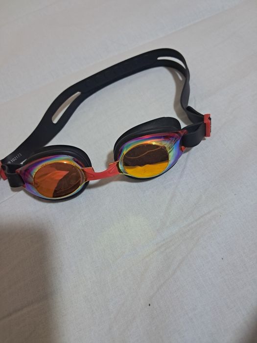 Продам очки для плавание ssor