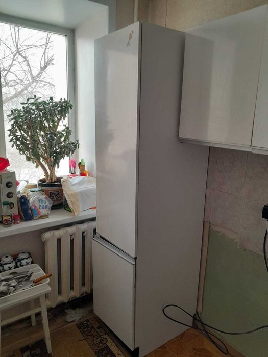 Отдам пенал кухонный