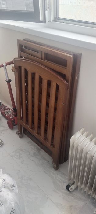 Продам детскую кроватку