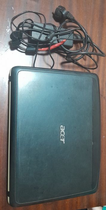 Ноутбук в хорошем и рабочем состоянии