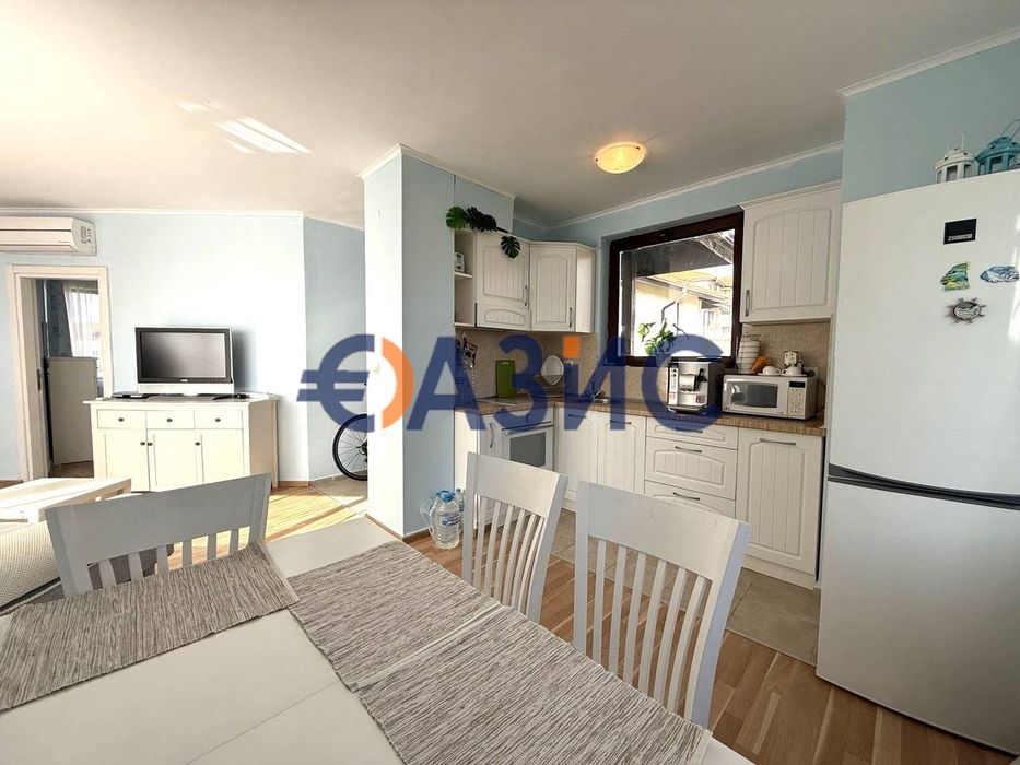 Продава се Двустаен апартамент в с. Кошарица, Област Бургас - 86 кв.м за 522 €/кв.м - Снимка #1