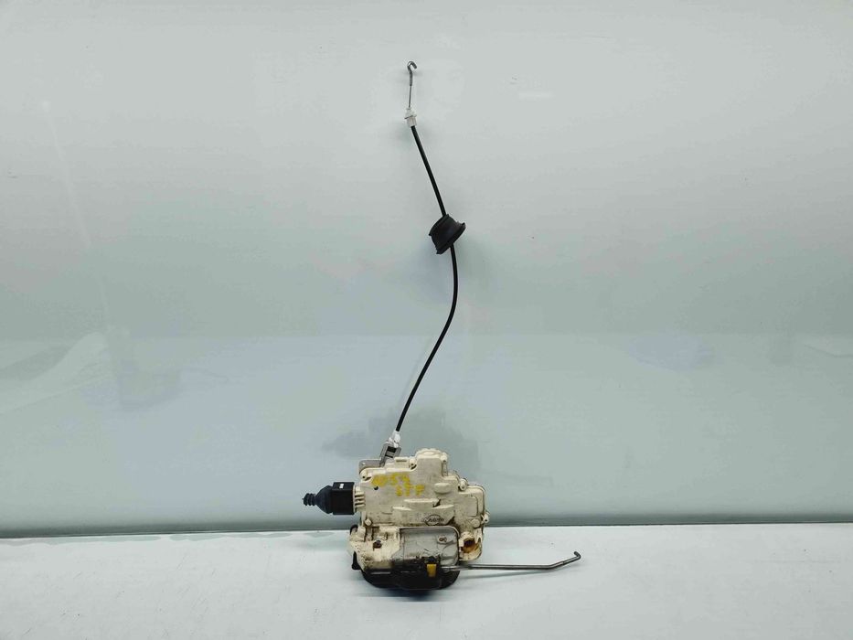 Broasca usa stanga fata Audi A4 Avant (8ED, B7) [Fabr 2004-2008] 8E183