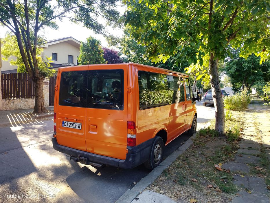 Ford transit 8+1 2.0td