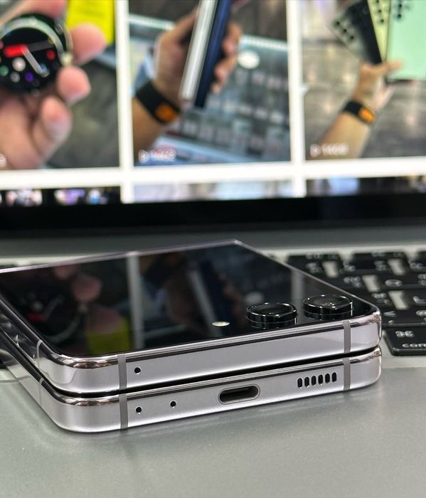 Samsung Z Flip5 xotirasi 8/256GB