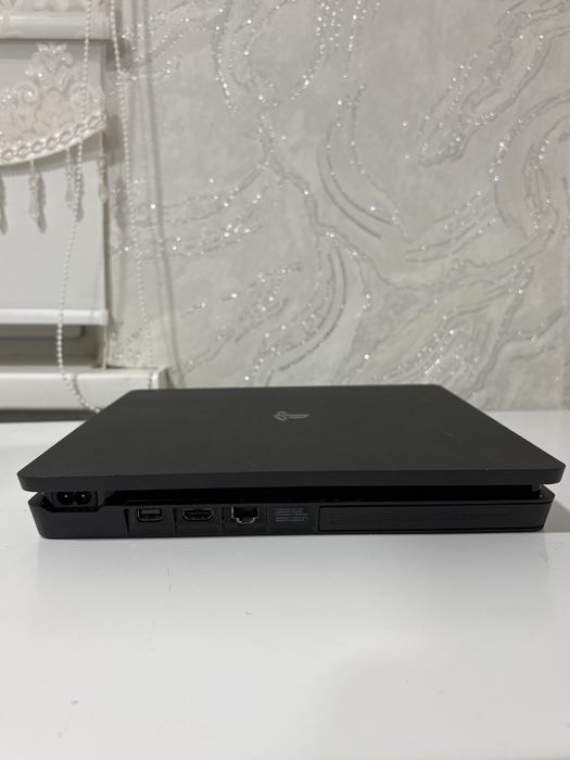 Продам Пс4,Ps4,Playstation 4