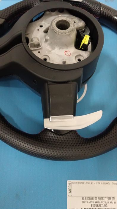 Volan bmw carbon  m performance cu padele