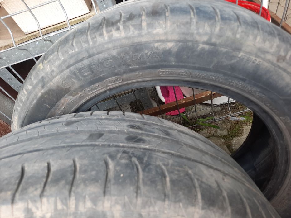 Anvelope vara 7mm 205 55 16 2 x Dunlop DOT4821,2 x MichelinDOT4919 6mm