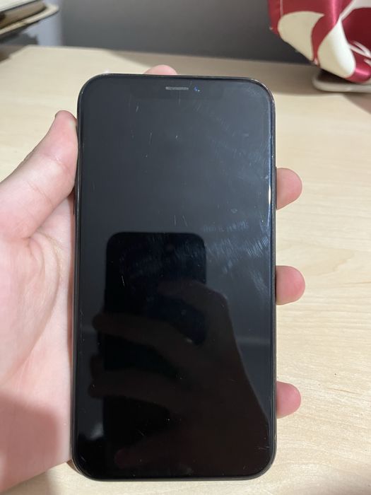 Iphone xr 128gb 79%akb