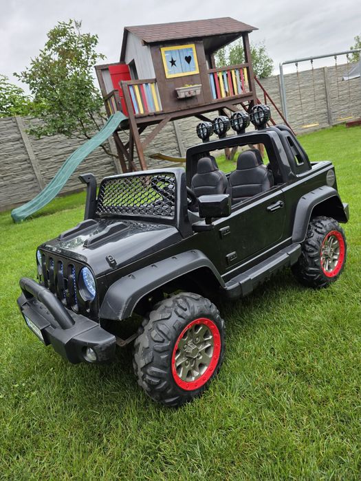 Masina copii 4X4 electrica cu 2 locuri