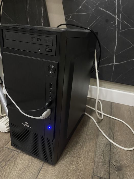 Продам офисный компьютер