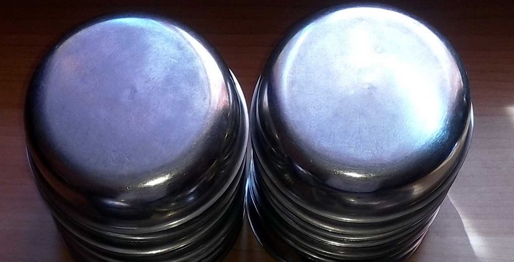 Български купи от висококачествена неръждаема стомана.