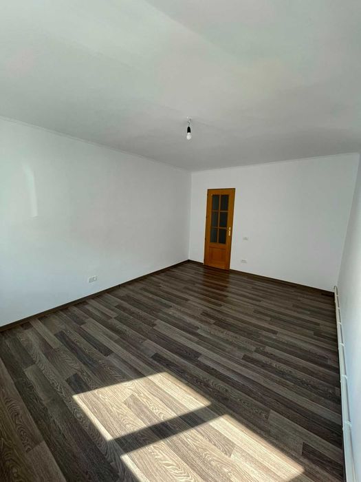 Apartament de Vânzare Alexandria